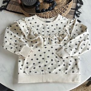 Art Class sweatshirt.